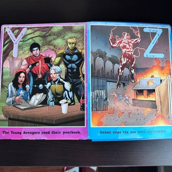 AVENGERS Marvel Educational Gift Set - Iron Man Figure and Books - Picture 10 of 12